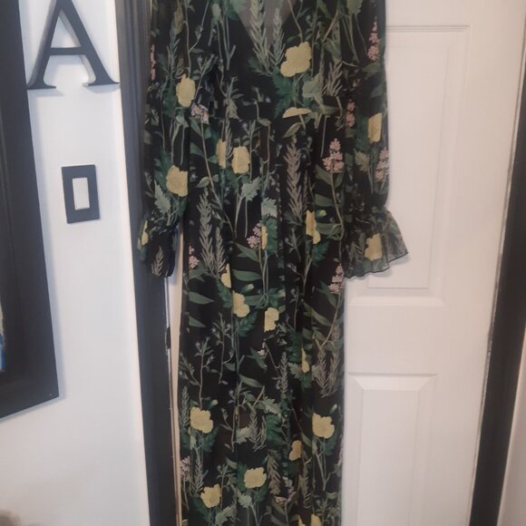 Olivaceous Floral Maxi Dress Size L – Blossom into a Walking Garden Catastrophe! - Picture 4 of 6